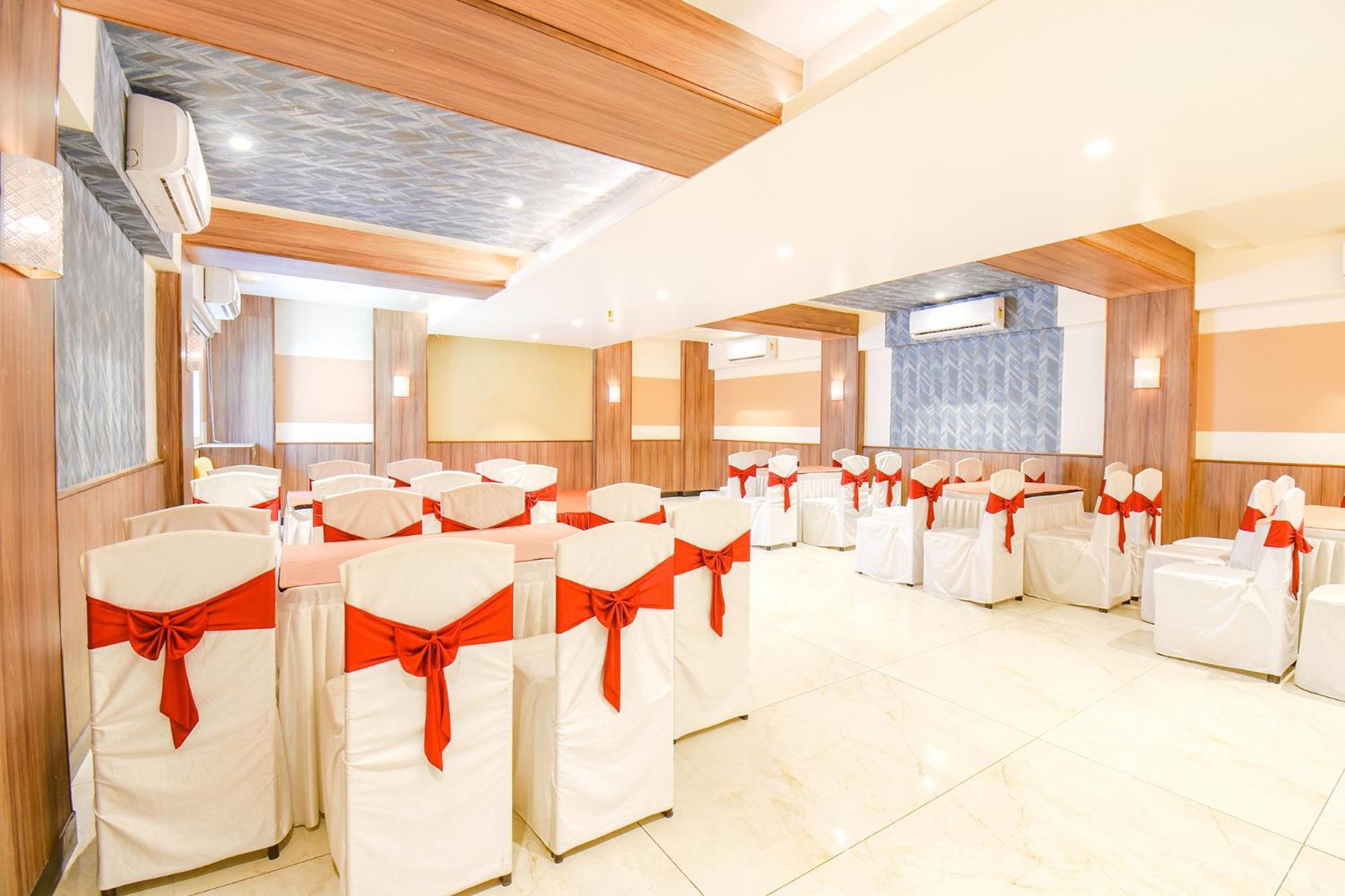 Fabhotel Ananta Sagar - Nr Pheonix Mall Pune Ngoại thất bức ảnh